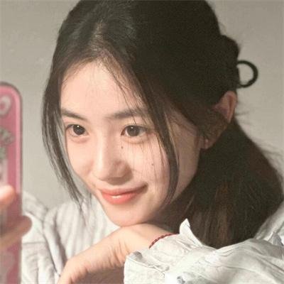 查理咬我手指